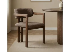 Chaise en bois 