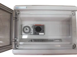 Coffret électrique de filtration "Panorama"- 1 pompe - 2 projecteurs 600 VA - 1 pompe pour surpresseur - 15 x 28 x 39 cm