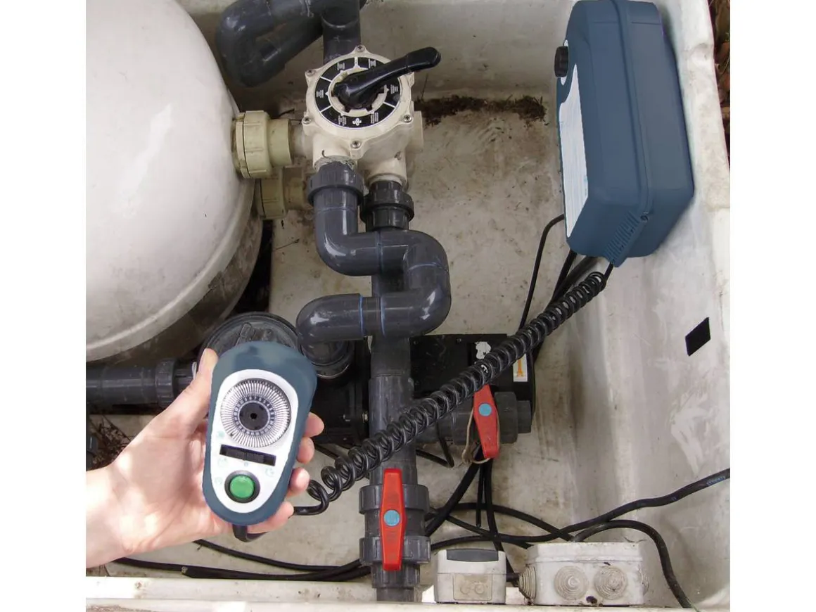 Coffret électrique de filtration pour local technique enterré - 1 projecteur 100 VA