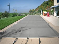 Couverture à barres 8.5 x 4.5 m - Piscine de 8 x 4 m - Gris