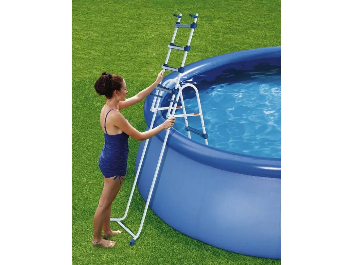 Echelle piscine - Hauteur 1,32m
