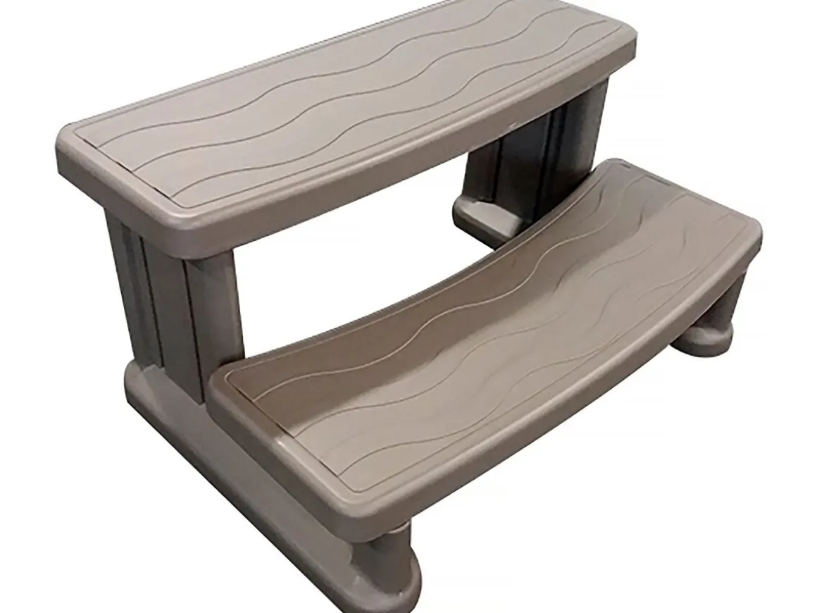 Escalier pour spa Alpina