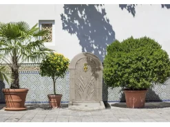 Fontaine "ROSEAU" - en pierre reconstituée - 62 x 42 x 93 cm