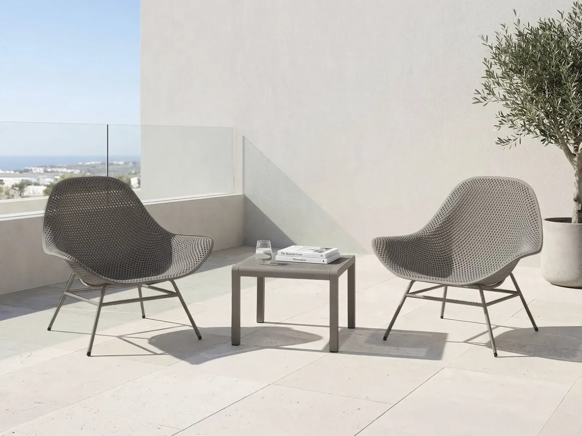 Lot de 2 fauteuils de jardin avec table basse "Soléna" - Taupe