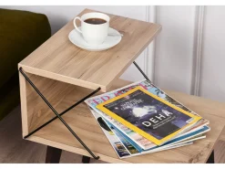 Table de chevet en bois