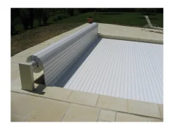 Volet roulant hors sol "Mouv & Roll " pour piscine Palma